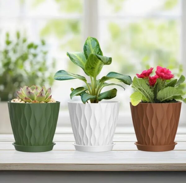 กระถางพลาสติกลายคลื่นน้ำขนาด 15.24ซม. พร้อมรูระบายน้ำ