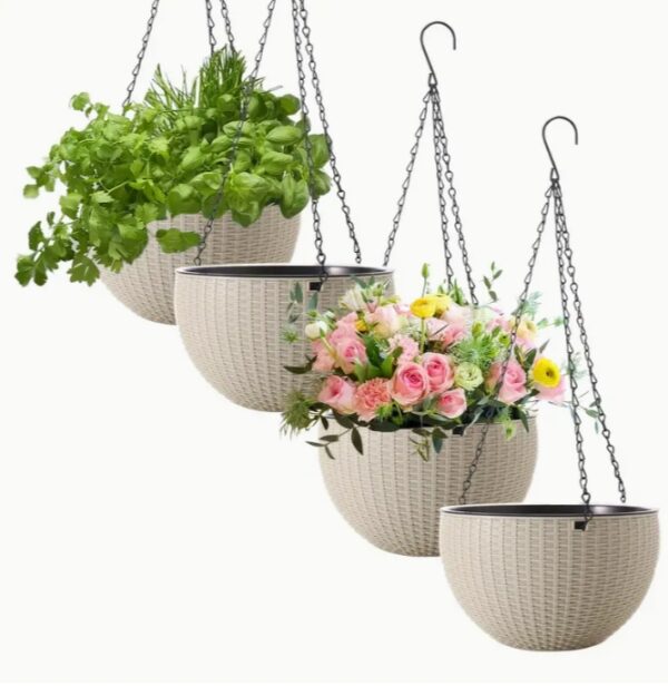 กระถางพลาสติกลายหวายพร้อมช่องระบายน้ำและตะขอแขวน